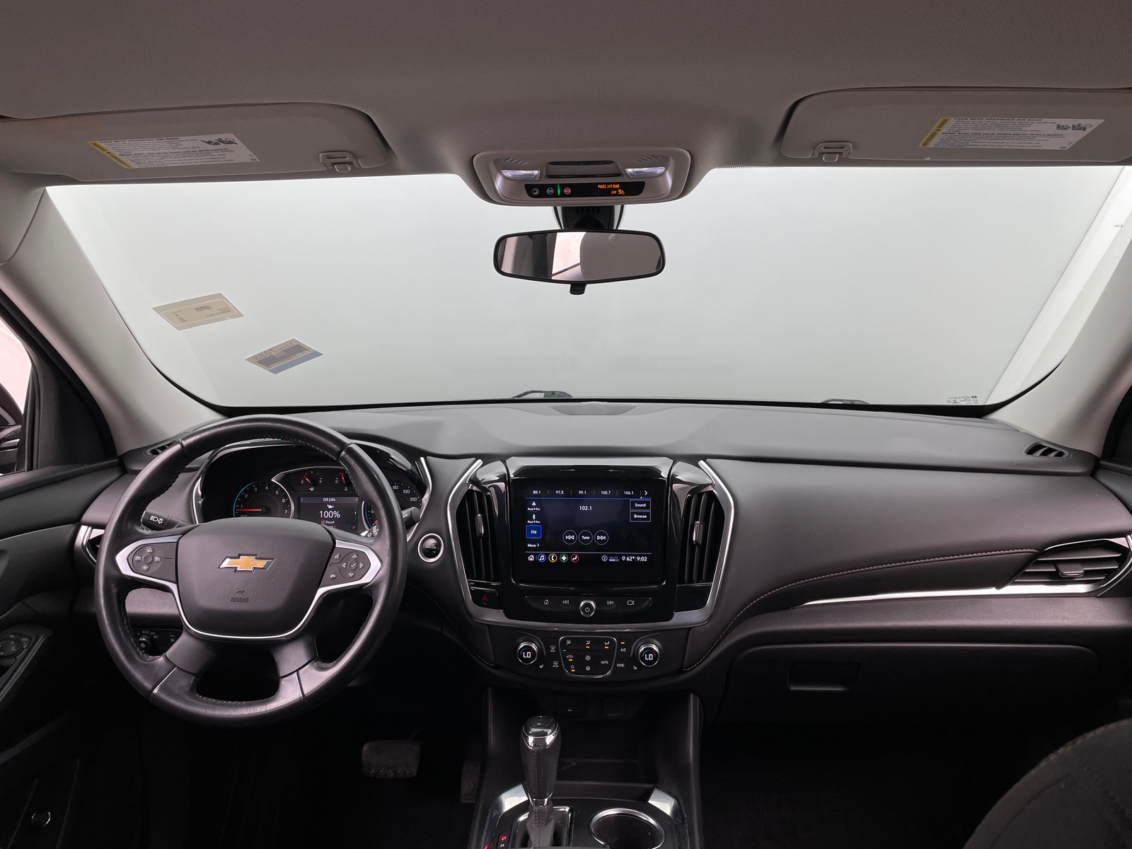 Thumbnail: 2020 Chevrolet Traverse - 3