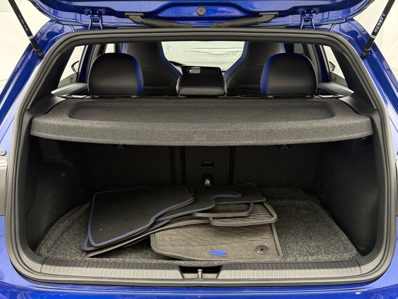 Thumbnail: 2024 Volkswagen Golf - 6