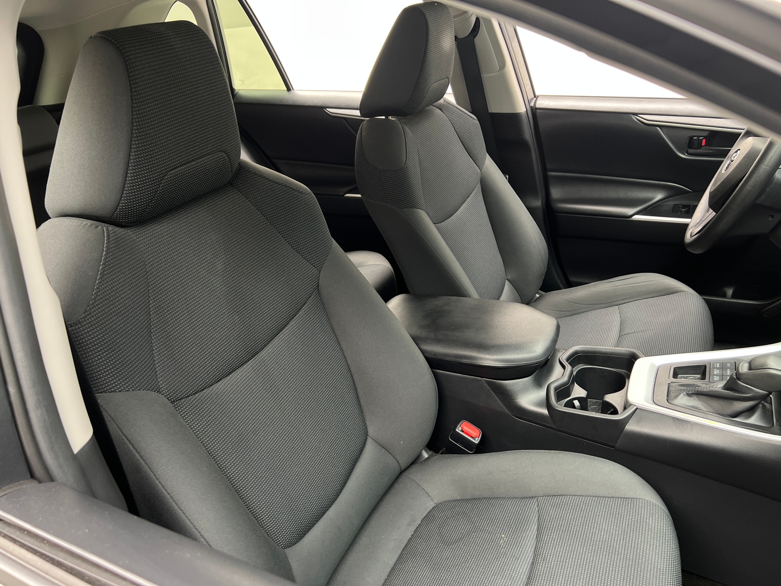 Thumbnail: 2019 Toyota RAV4 - 2