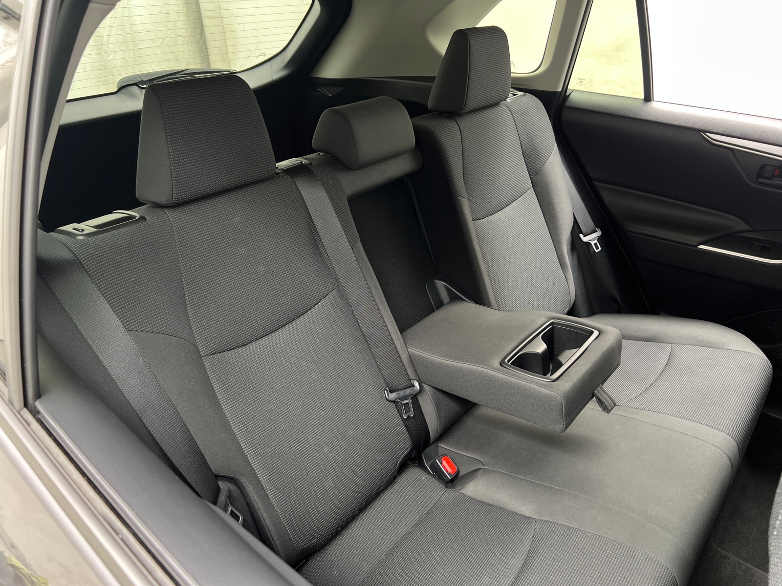 Thumbnail: 2019 Toyota RAV4 - 6