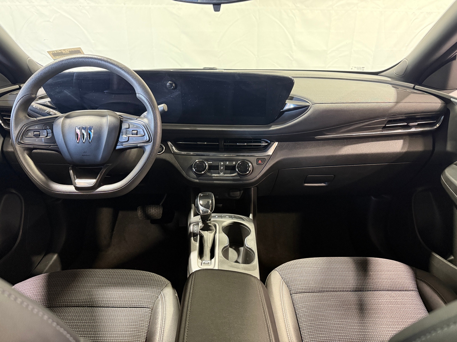 Thumbnail: 2025 Buick Envista - 2