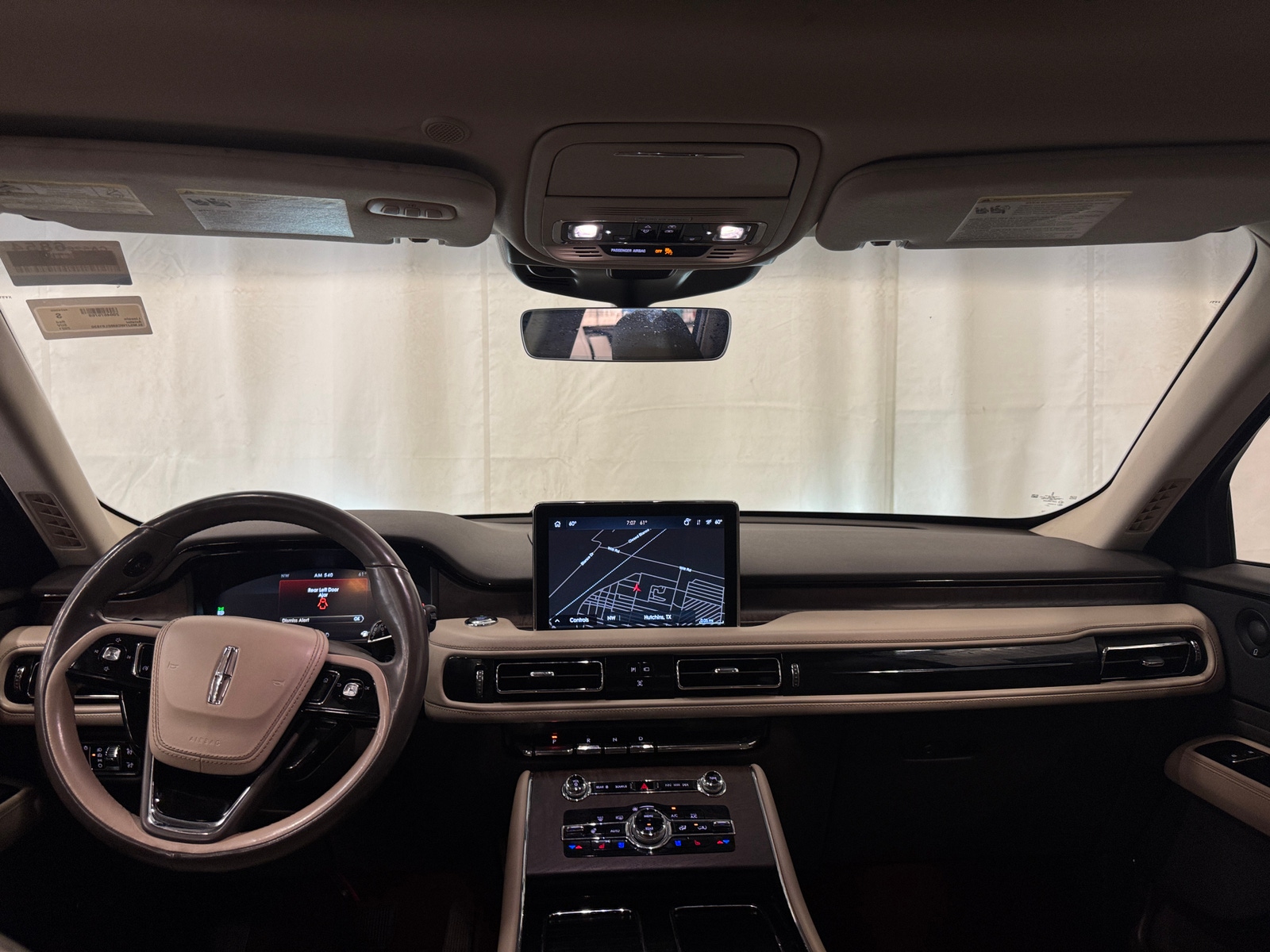 Thumbnail: 2021 Lincoln Aviator - 2