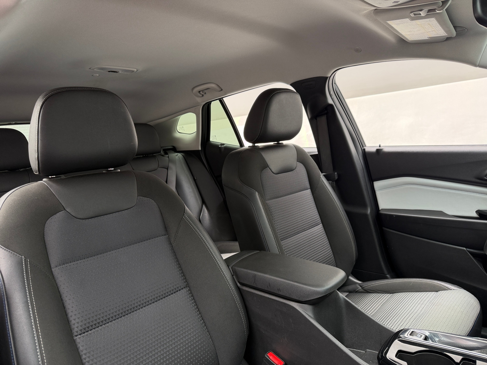 Thumbnail: 2025 Chevrolet Trax - 2