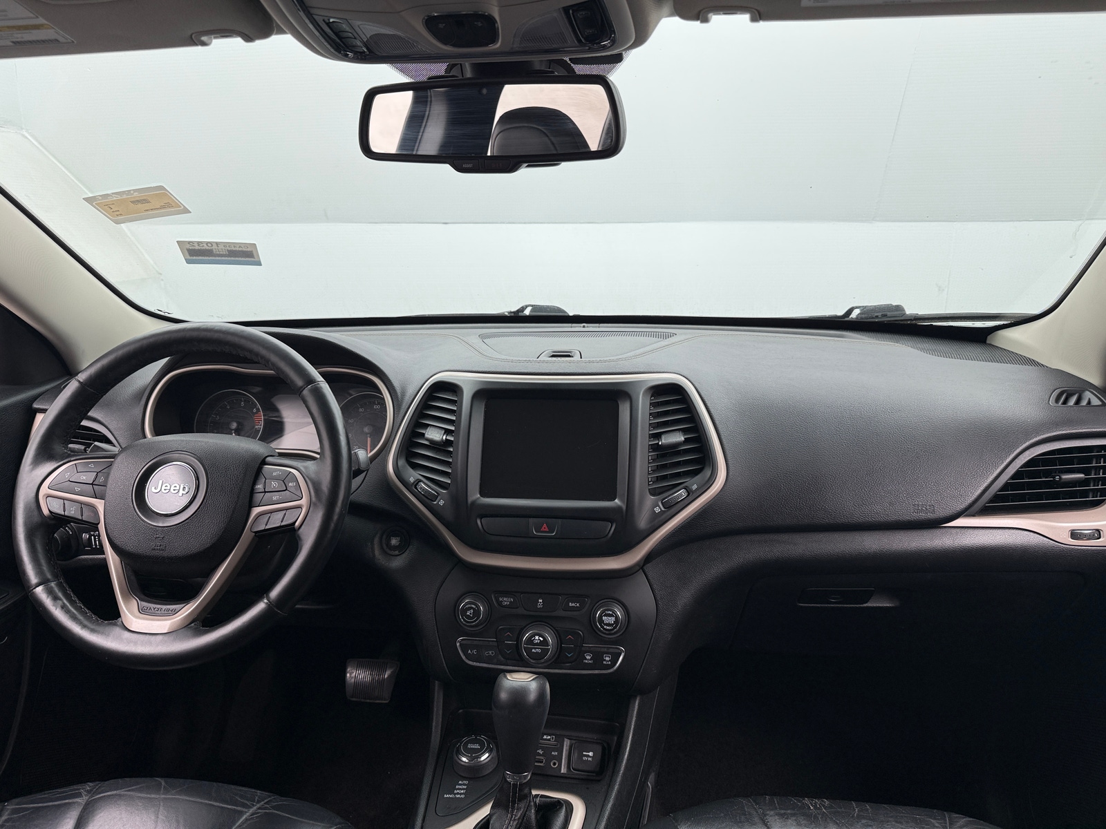 Thumbnail: 2016 Jeep Cherokee - 2