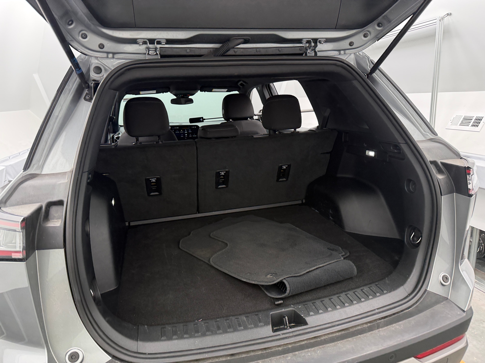 Thumbnail: 2025 Chevrolet Equinox - 7