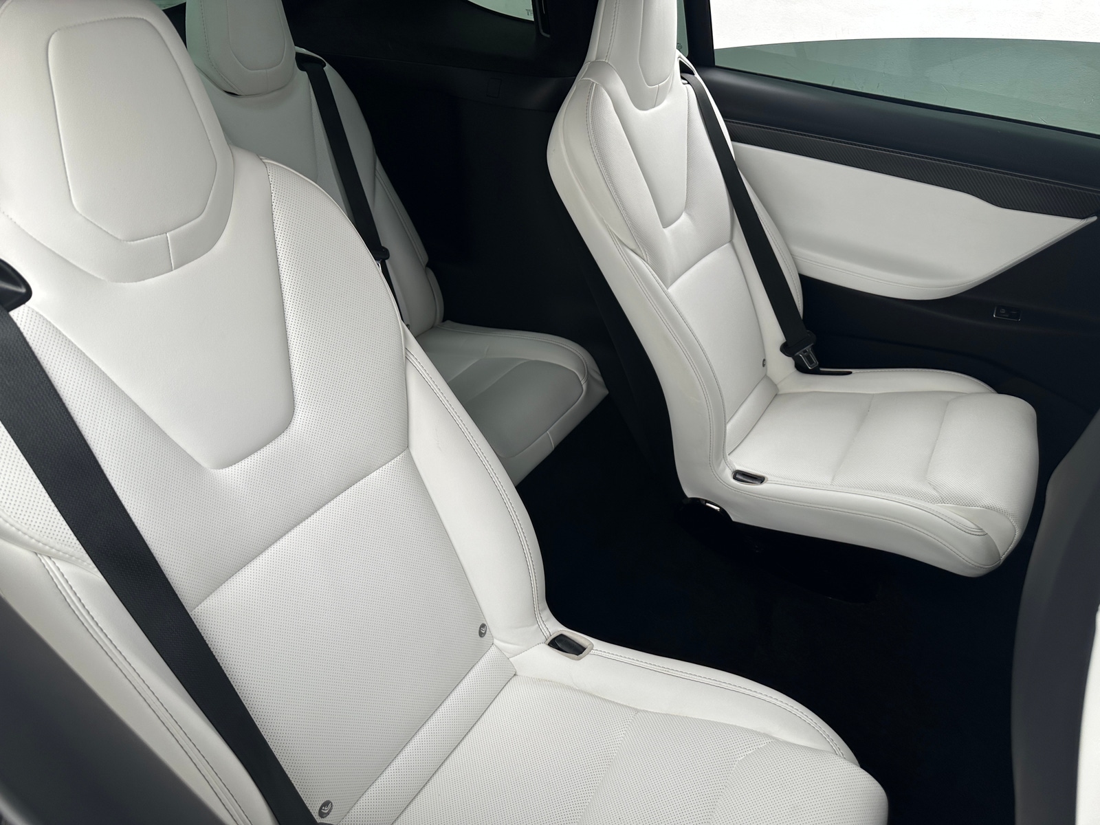 Thumbnail: 2018 Tesla Model X - 5