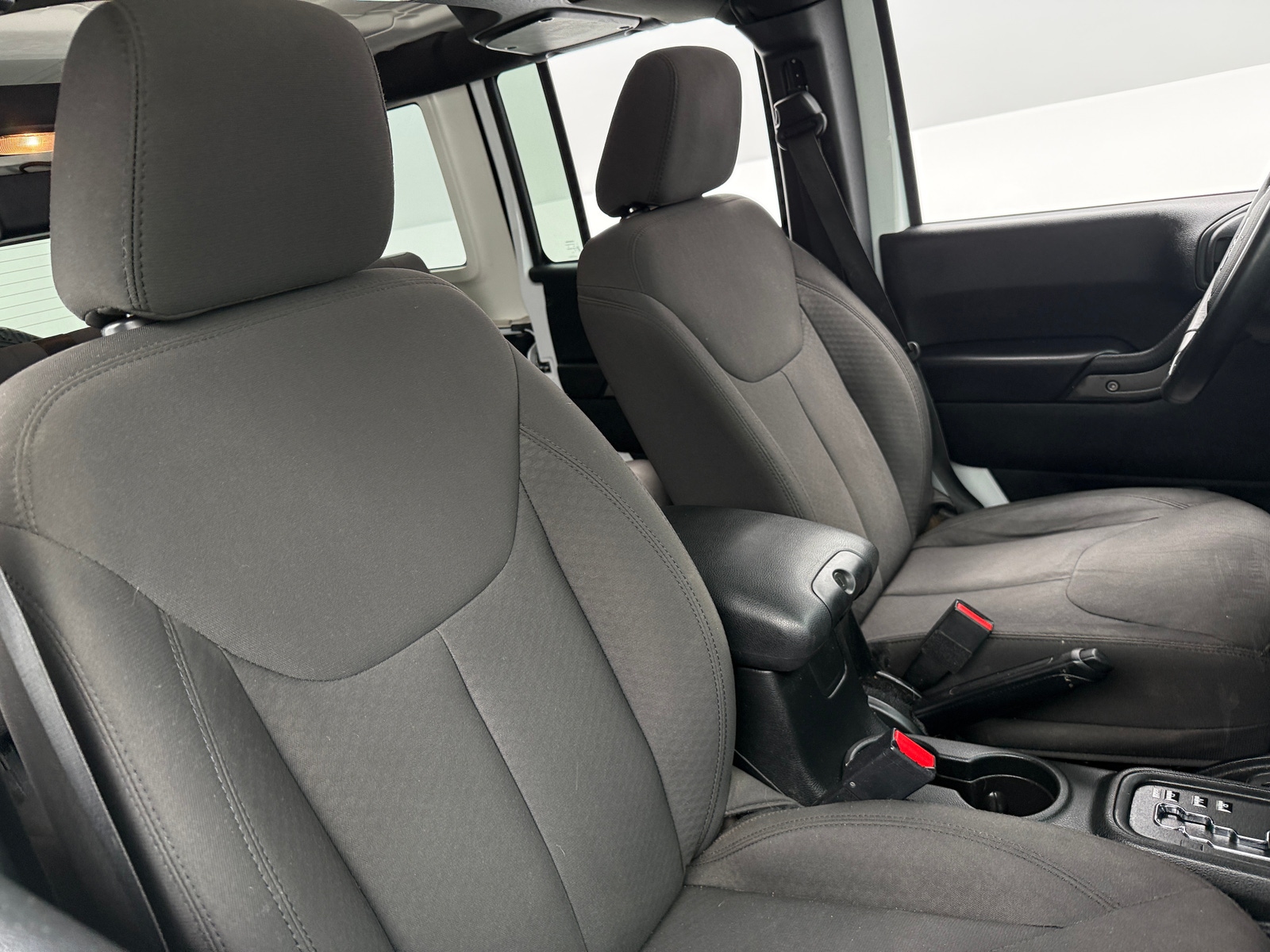 Thumbnail: 2017 Jeep Wrangler - 2