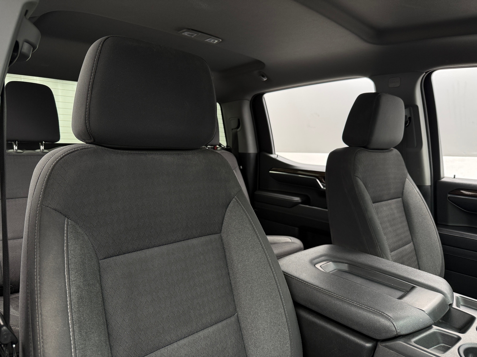 Thumbnail: 2023 GMC Sierra 1500 - 2