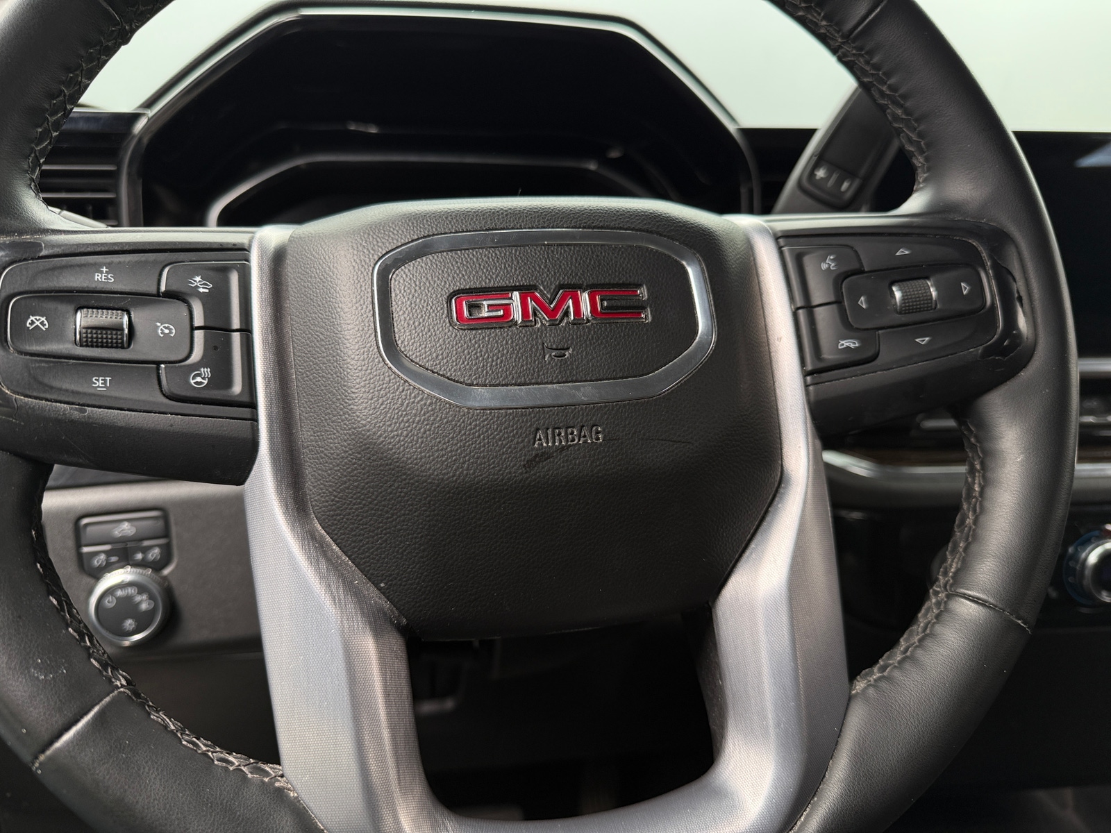 Thumbnail: 2023 GMC Sierra 1500 - 5