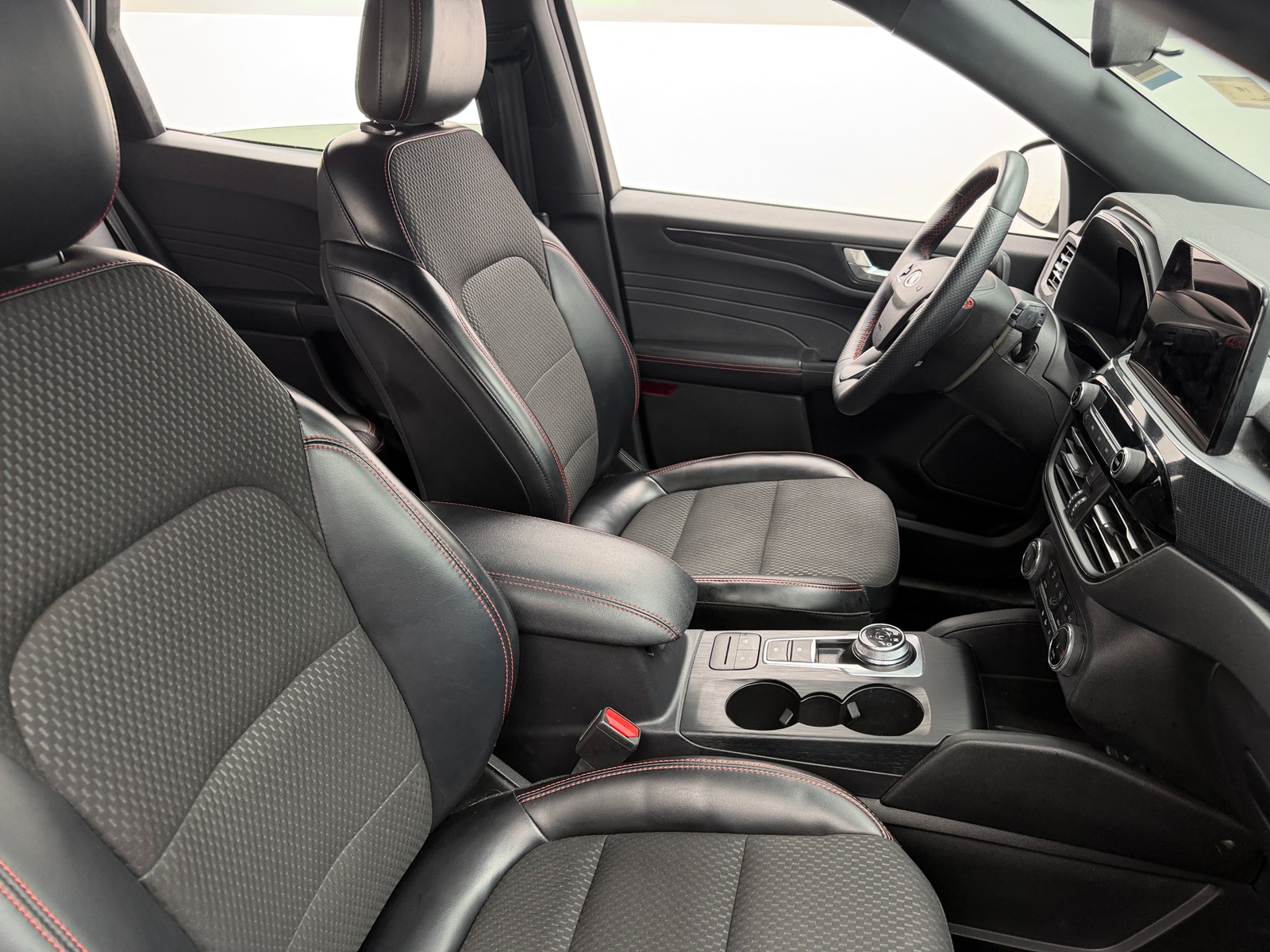 Thumbnail: 2023 Ford Escape - 2