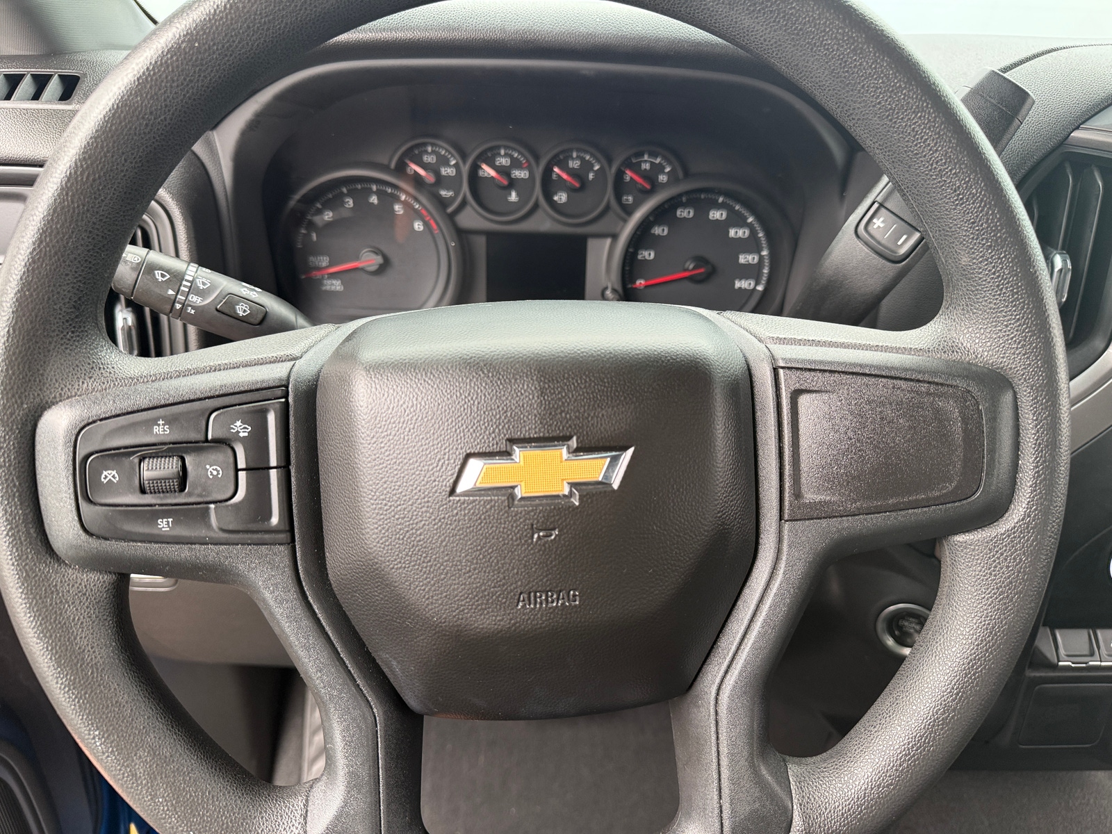 Thumbnail: 2022 Chevrolet Silverado 1500 - 5