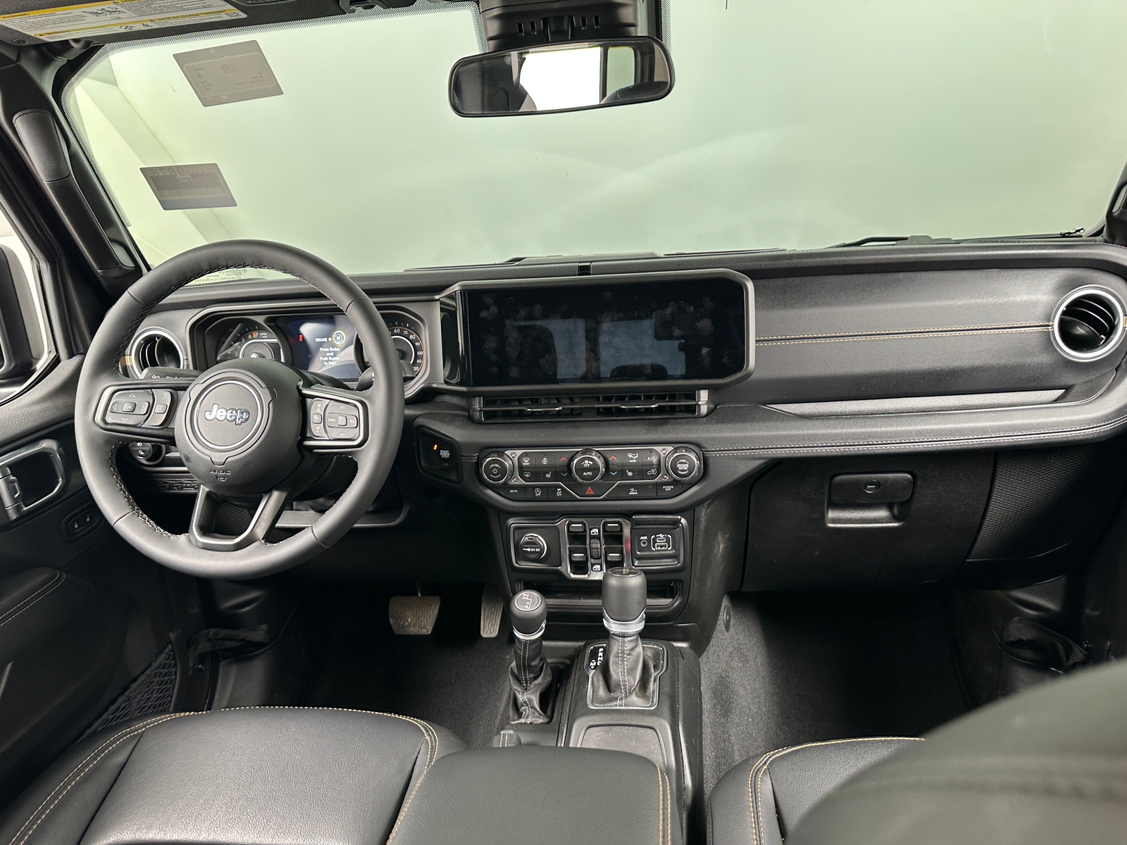 Thumbnail: 2025 Jeep Gladiator - 2