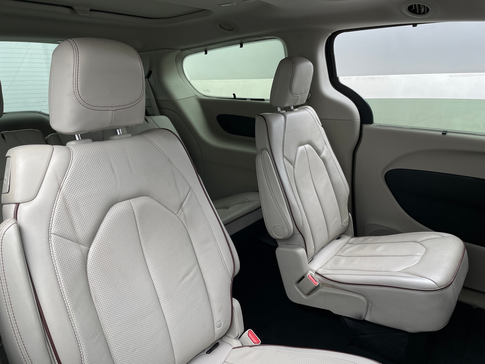 Thumbnail: 2020 Chrysler Pacifica - 5