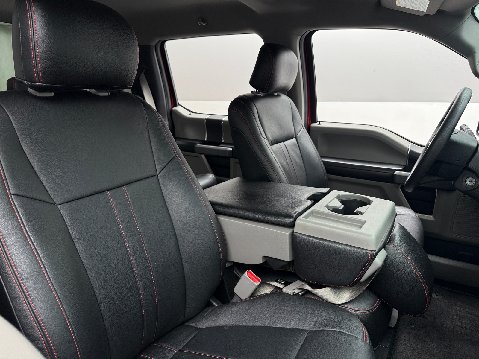 Thumbnail: 2016 Ford Econoline - 2