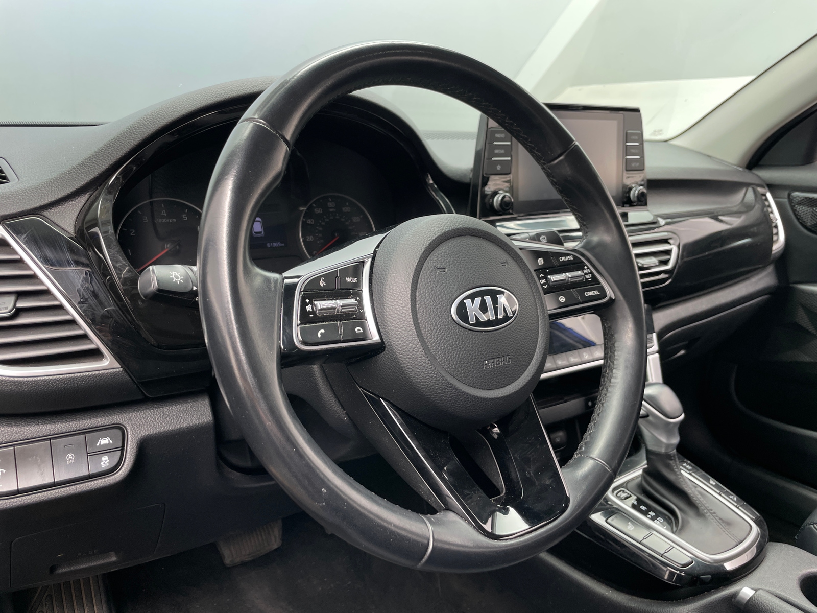 Thumbnail: 2021 Kia Seltos - 4