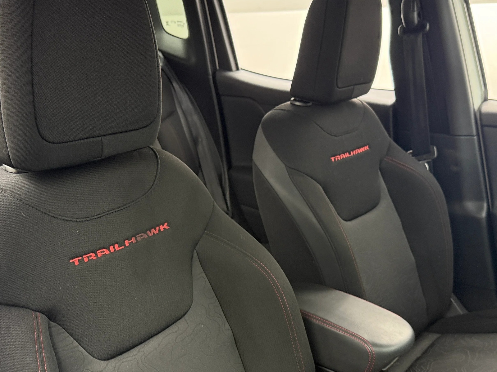 Thumbnail: 2022 Jeep Renegade - 2