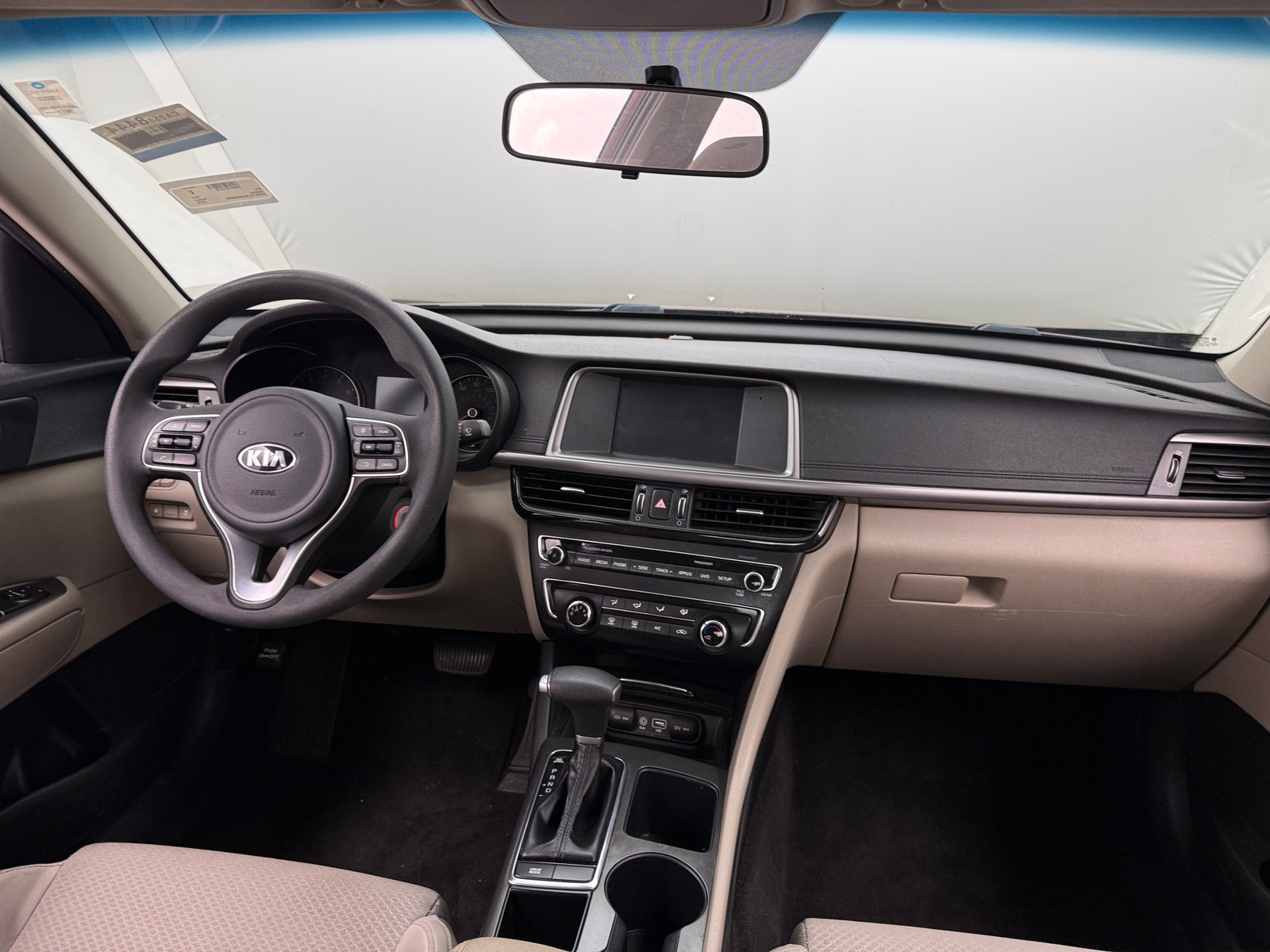 Thumbnail: 2018 Kia Optima - 3