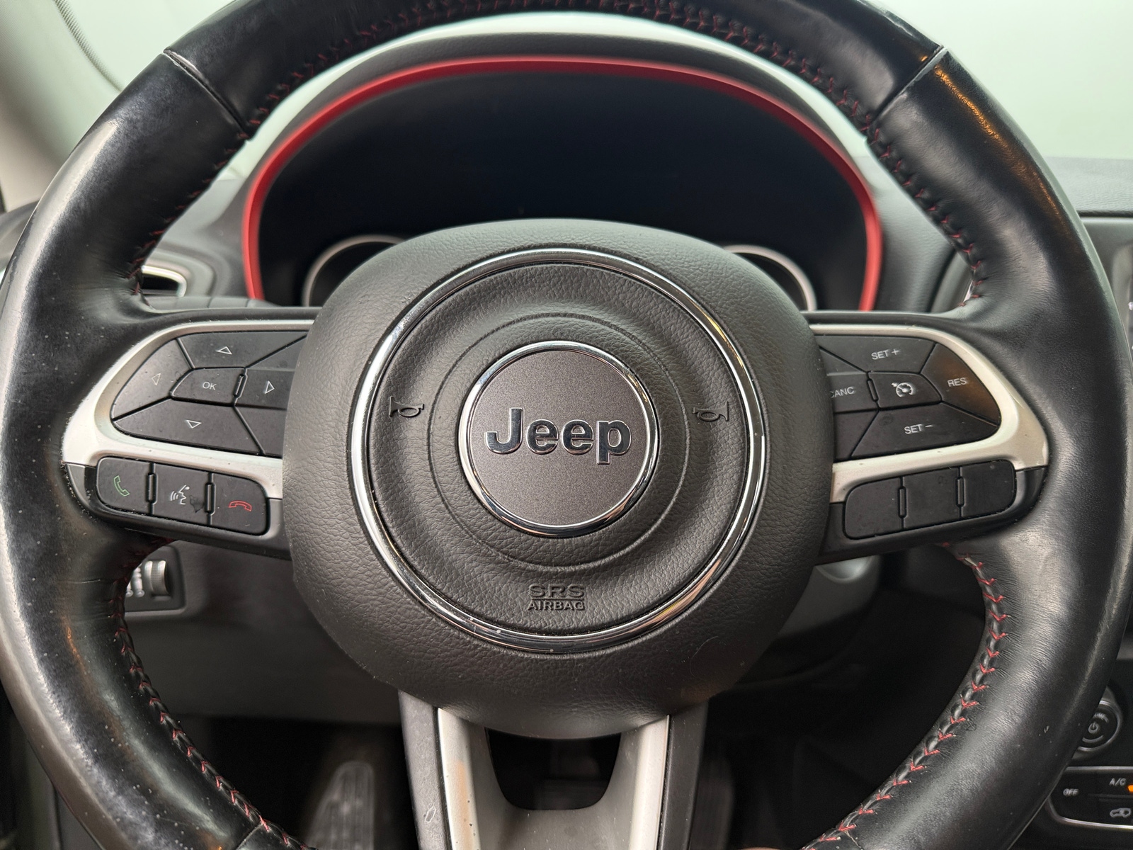 Thumbnail: 2018 Jeep Compass - 4