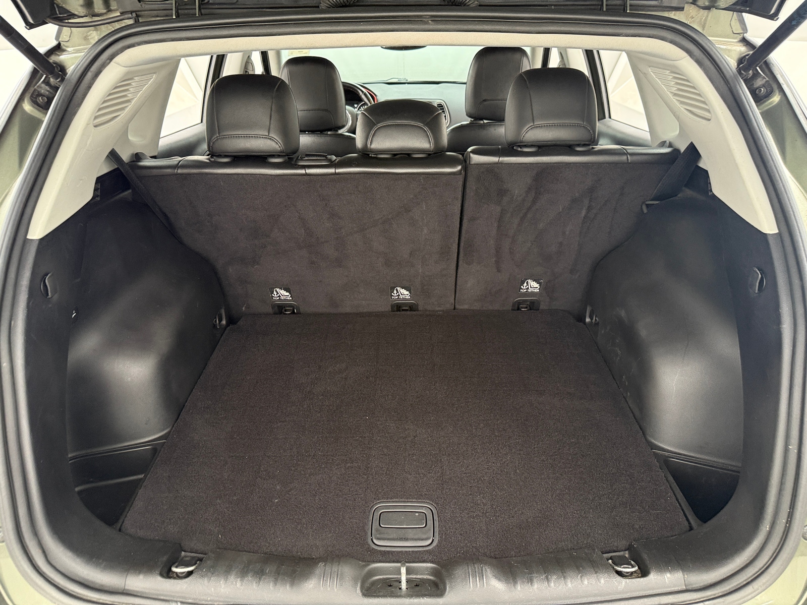 Thumbnail: 2018 Jeep Compass - 6