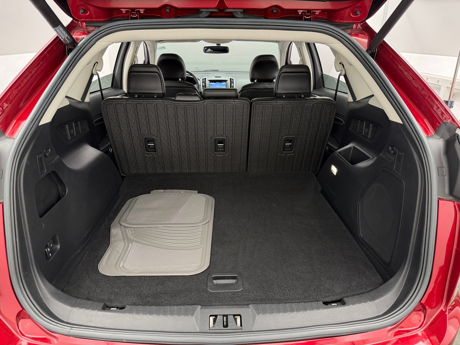 Thumbnail: 2016 Ford Edge - 6