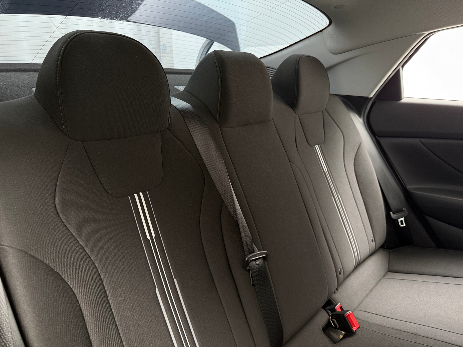 Thumbnail: 2022 Hyundai Elantra - 6