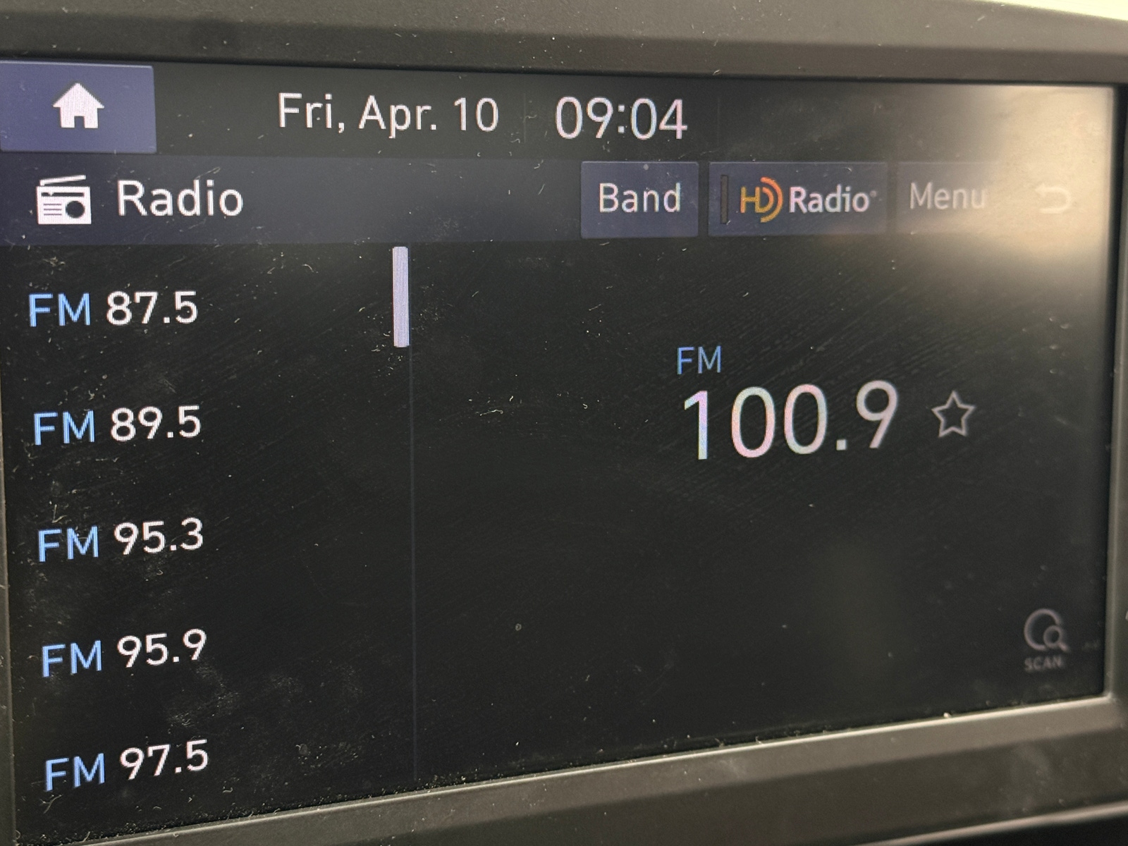 Thumbnail: 2022 Hyundai Elantra - 4