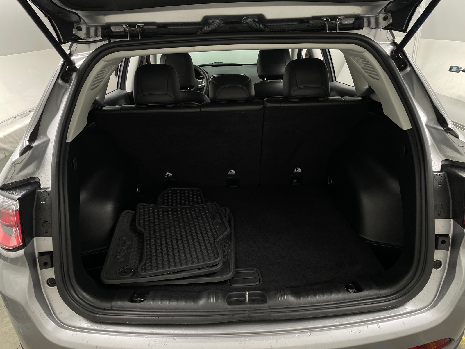 Thumbnail: 2019 Jeep Compass - 7