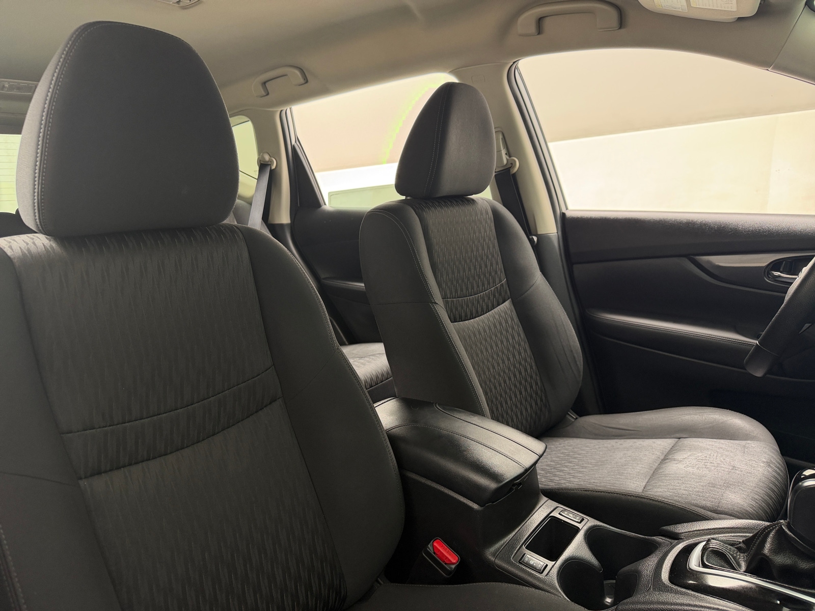 Thumbnail: 2019 Nissan Rogue - 2