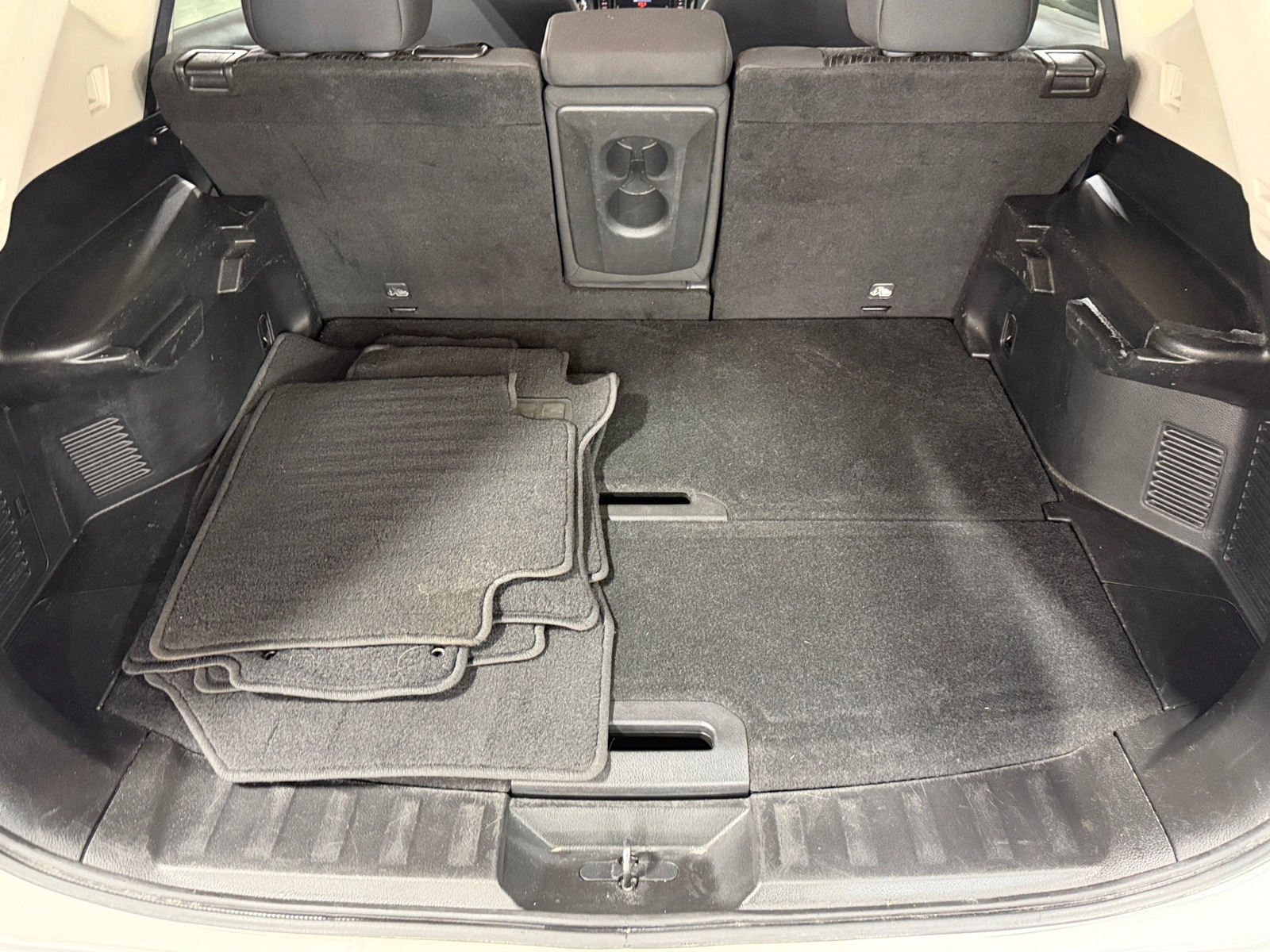 Thumbnail: 2019 Nissan Rogue - 7