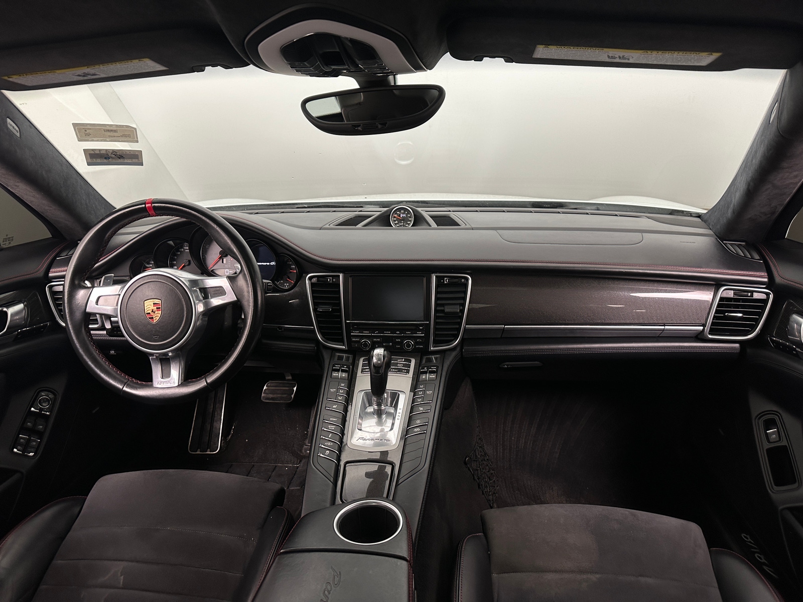 Thumbnail: 2016 Porsche Panamera - 2