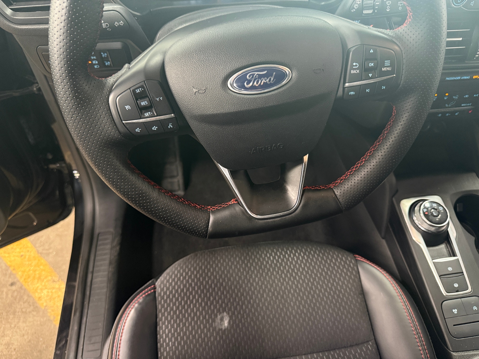 Thumbnail: 2025 Ford Escape - 5