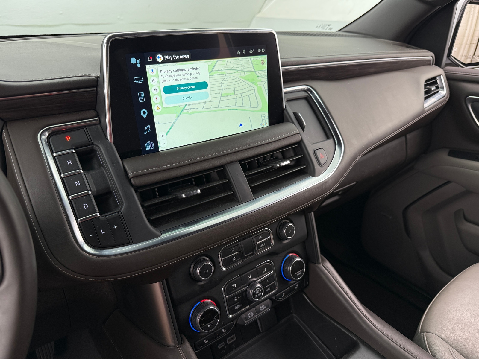 Thumbnail: 2024 Chevrolet Suburban - 3