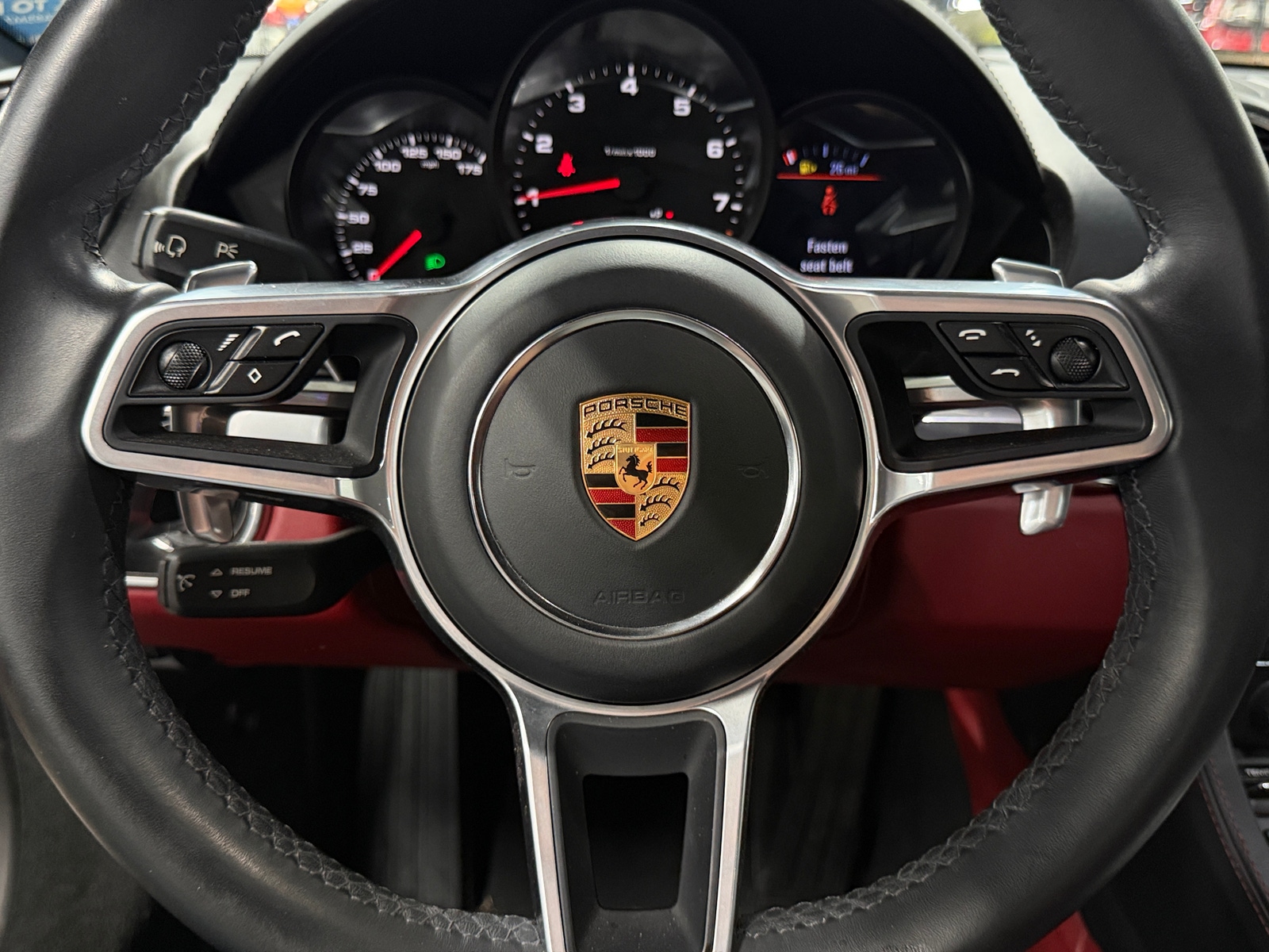 Thumbnail: 2022 Porsche 718 Boxster - 4