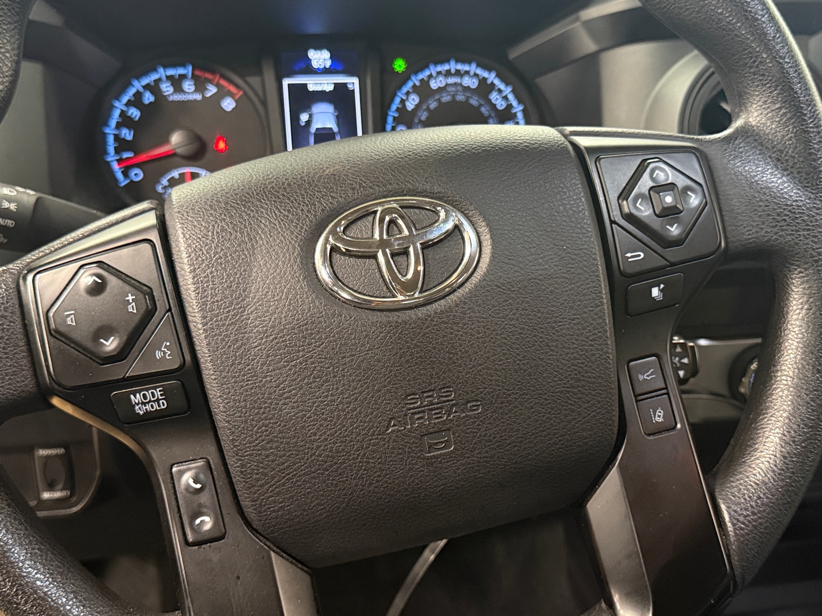 Thumbnail: 2021 Toyota Tacoma - 5