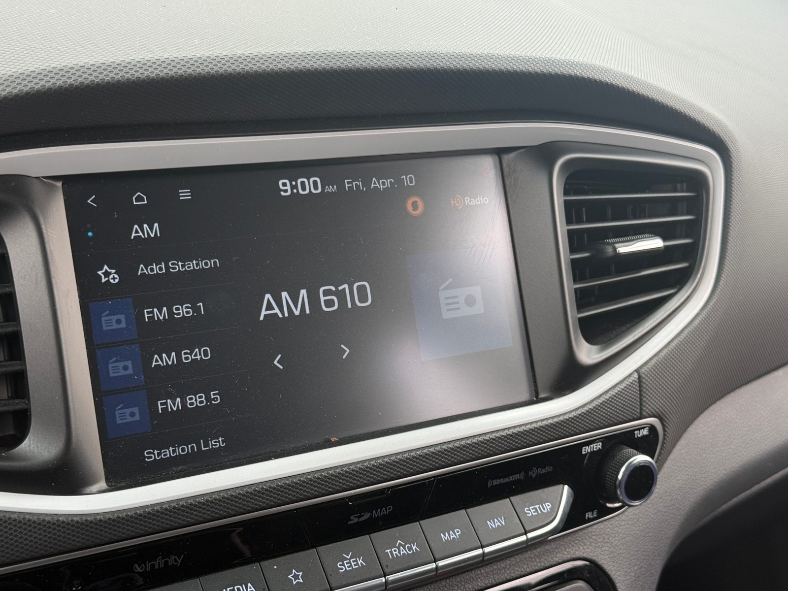 Thumbnail: 2019 Hyundai Ioniq - 3