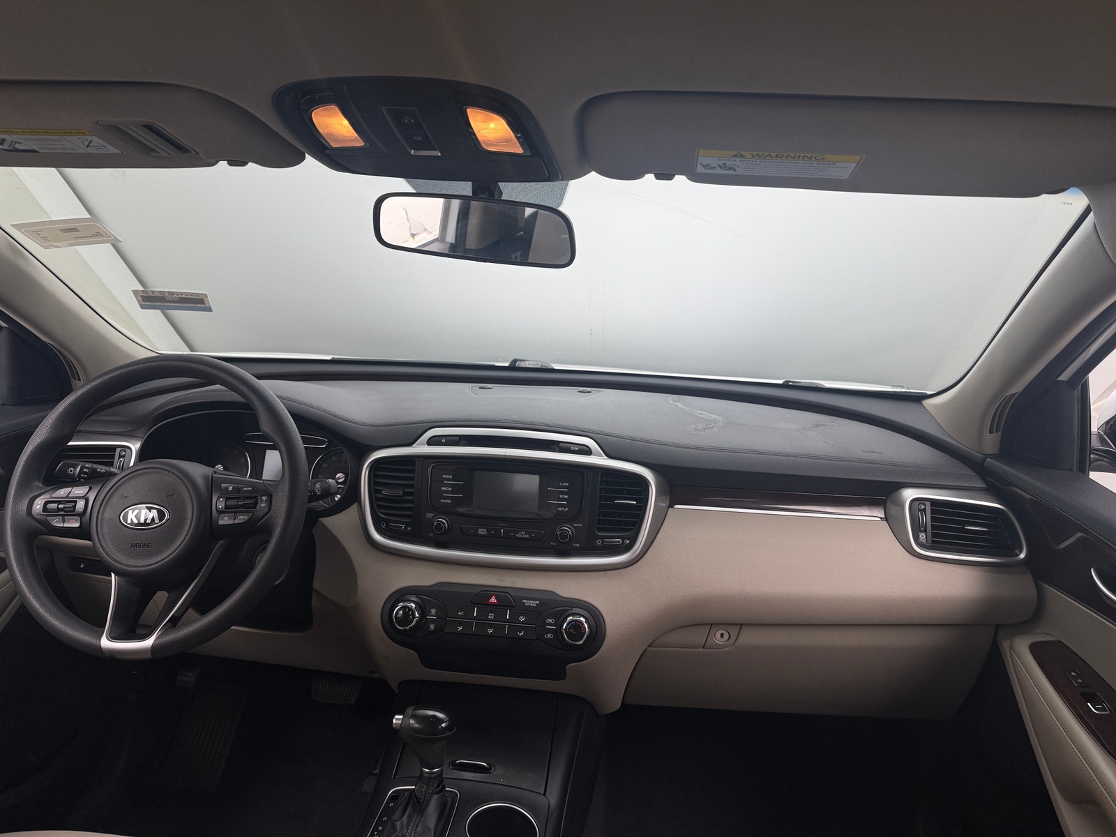 Thumbnail: 2017 Kia Sorento - 3