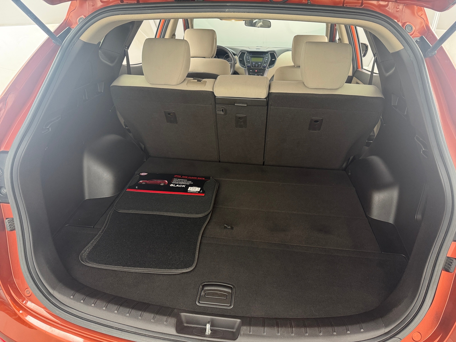Thumbnail: 2016 Hyundai Santa Fe - 7