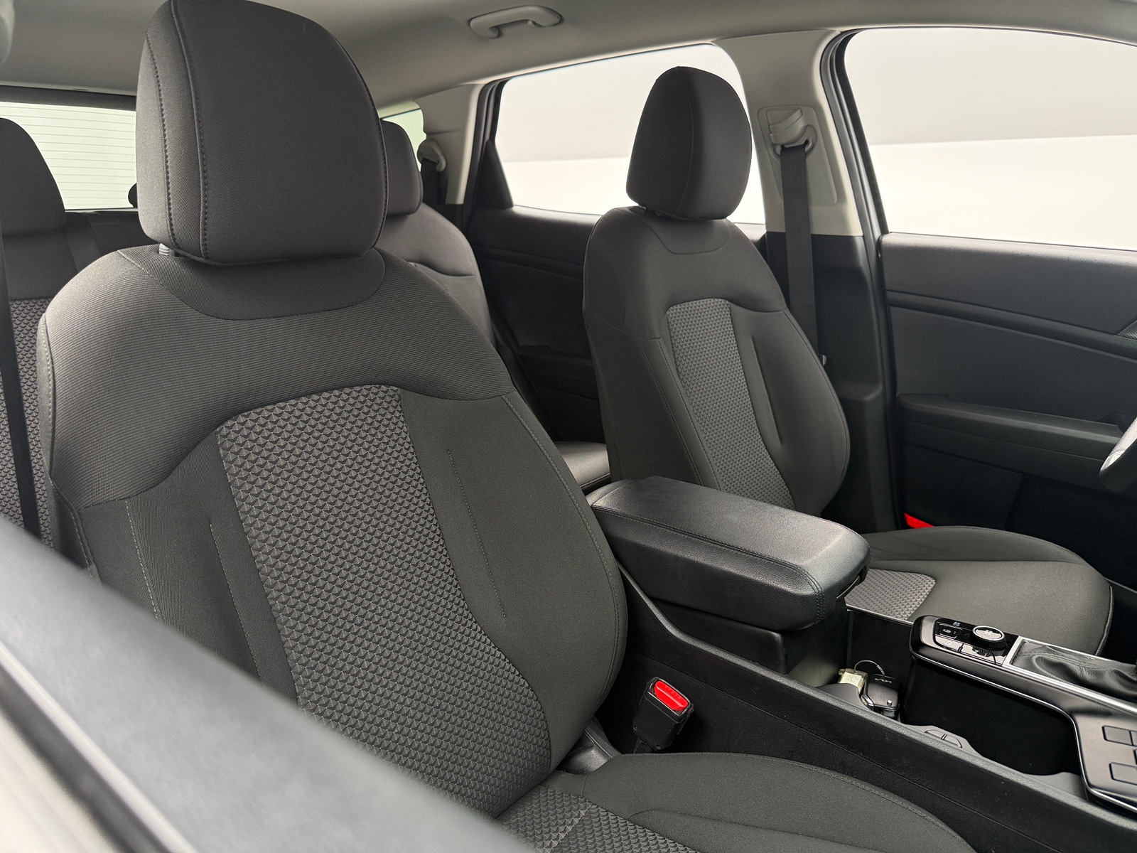 Thumbnail: 2025 Kia Sportage - 2