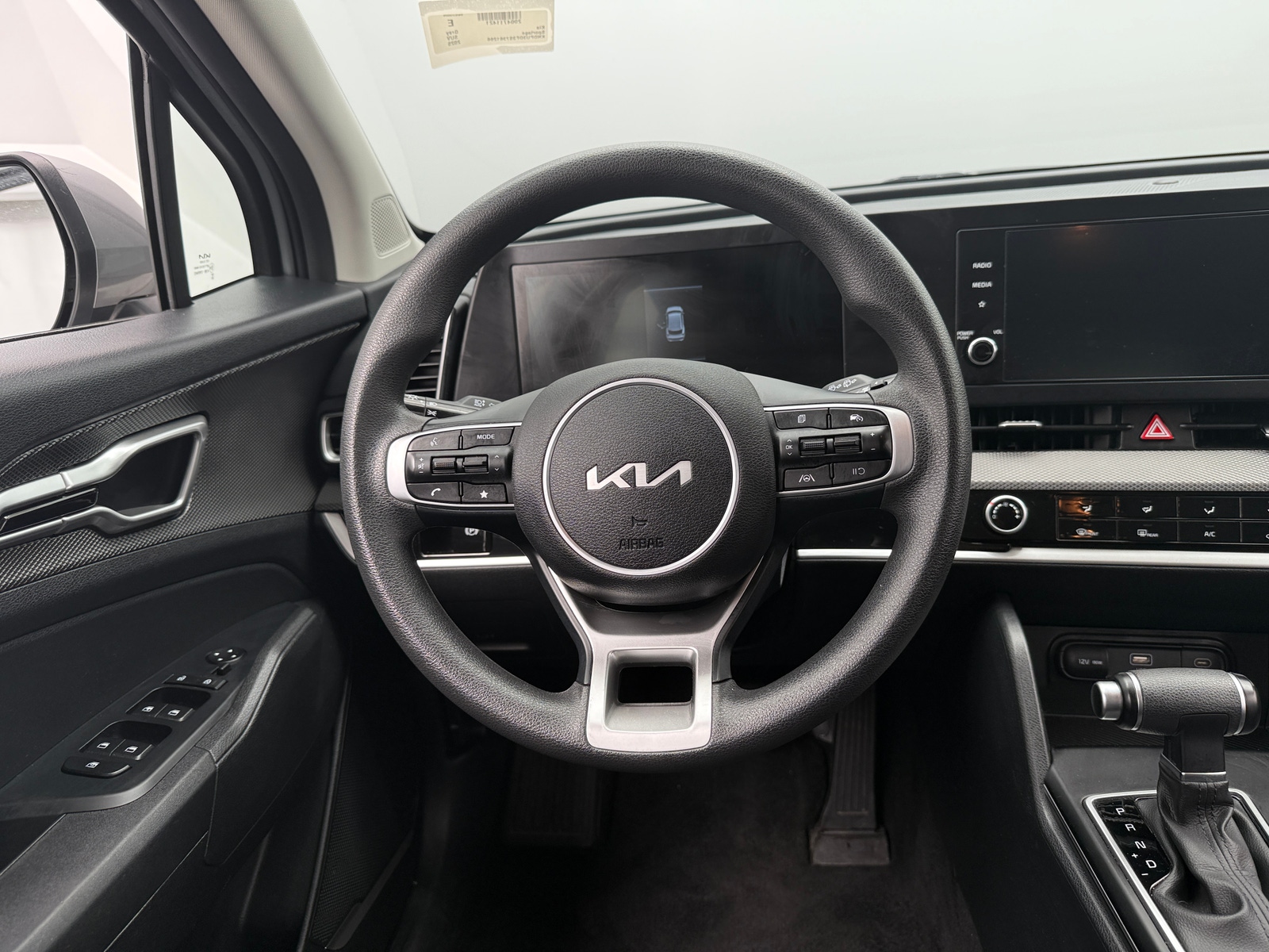 Thumbnail: 2025 Kia Sportage - 5
