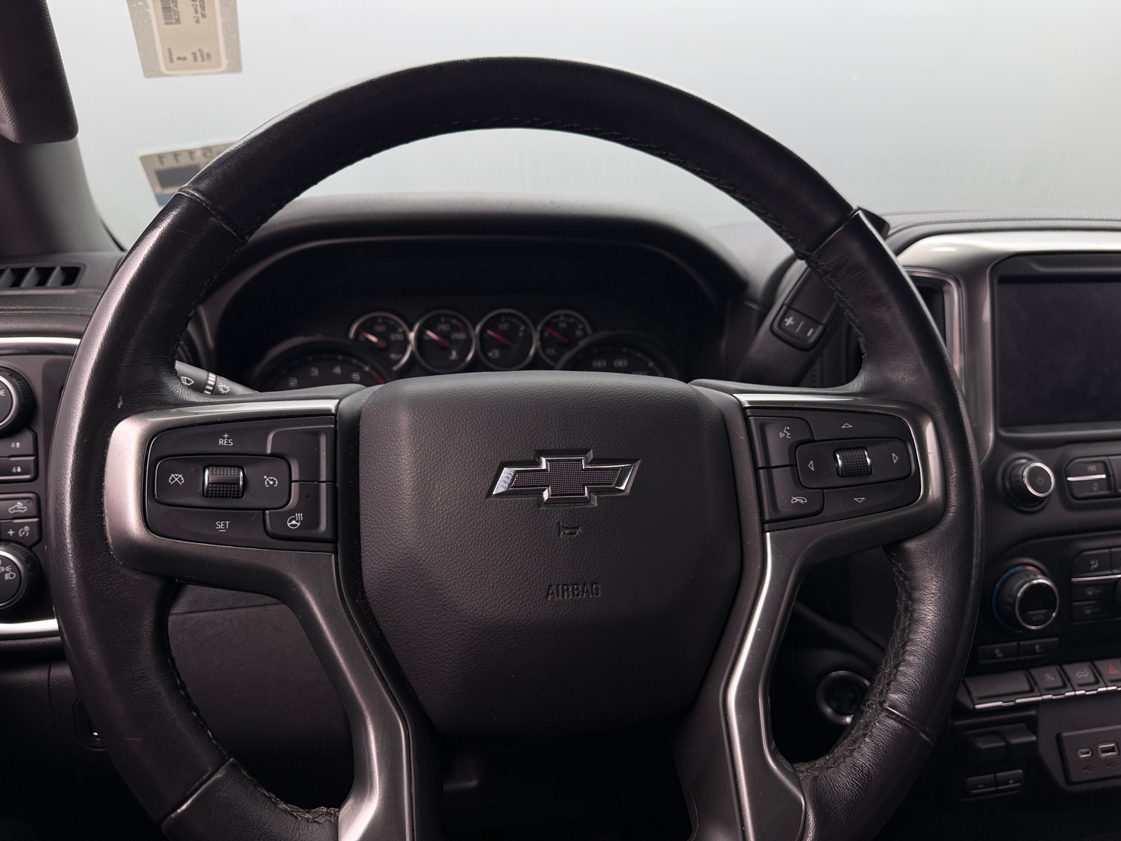 Thumbnail: 2021 Chevrolet Silverado 1500 - 5