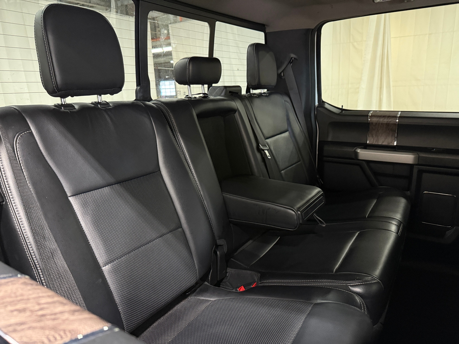 Thumbnail: 2019 Ford Econoline - 5
