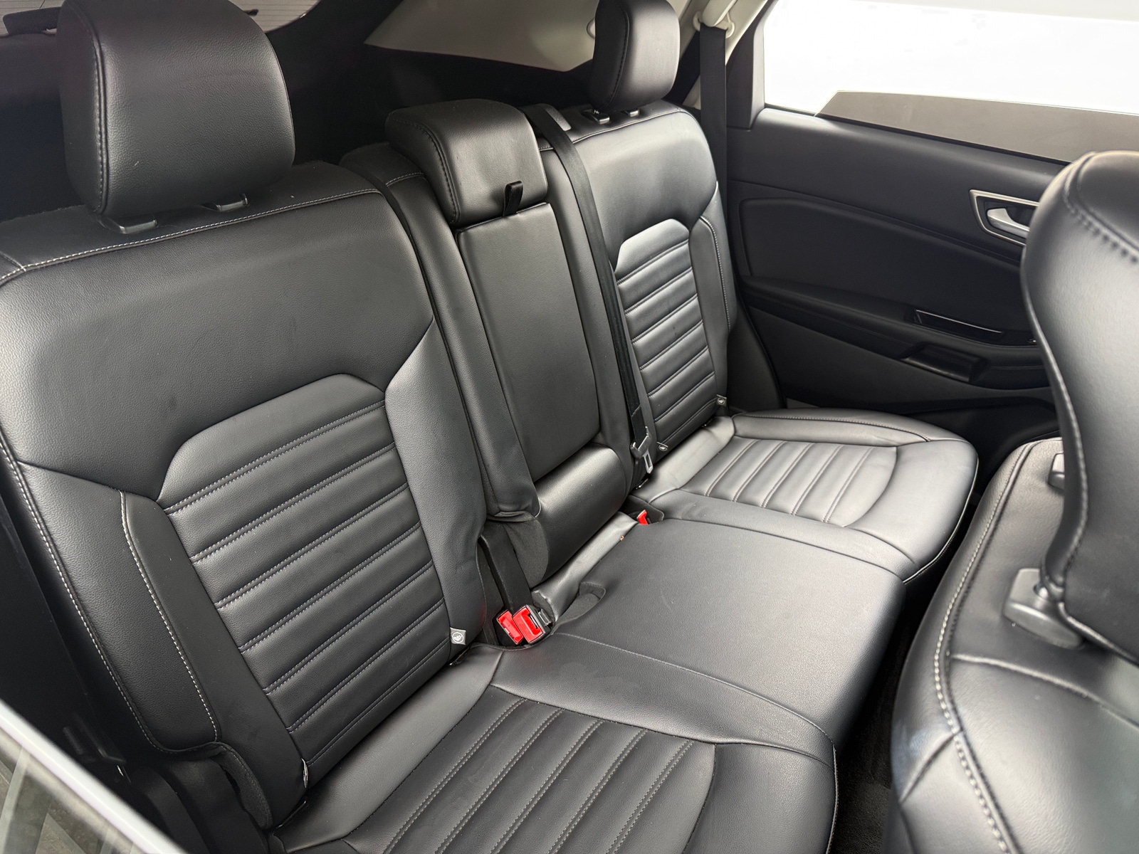 Thumbnail: 2019 Ford Edge - 5