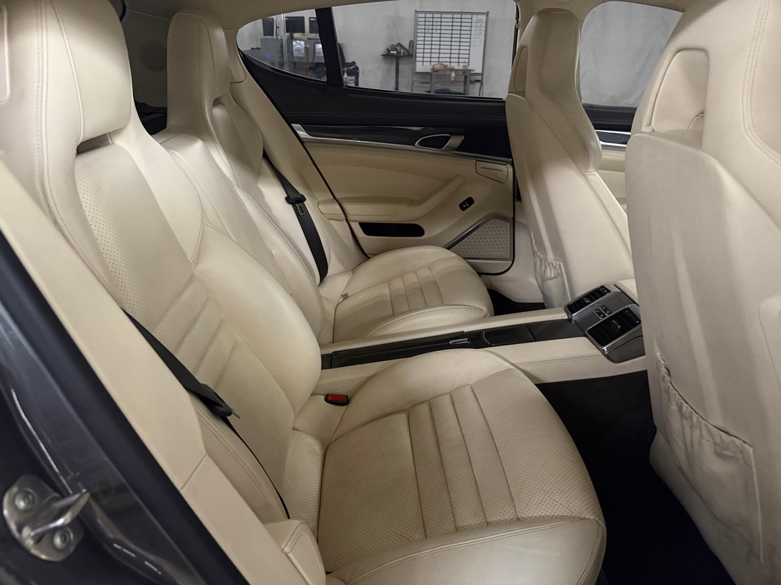 Thumbnail: 2012 Porsche Panamera - 5