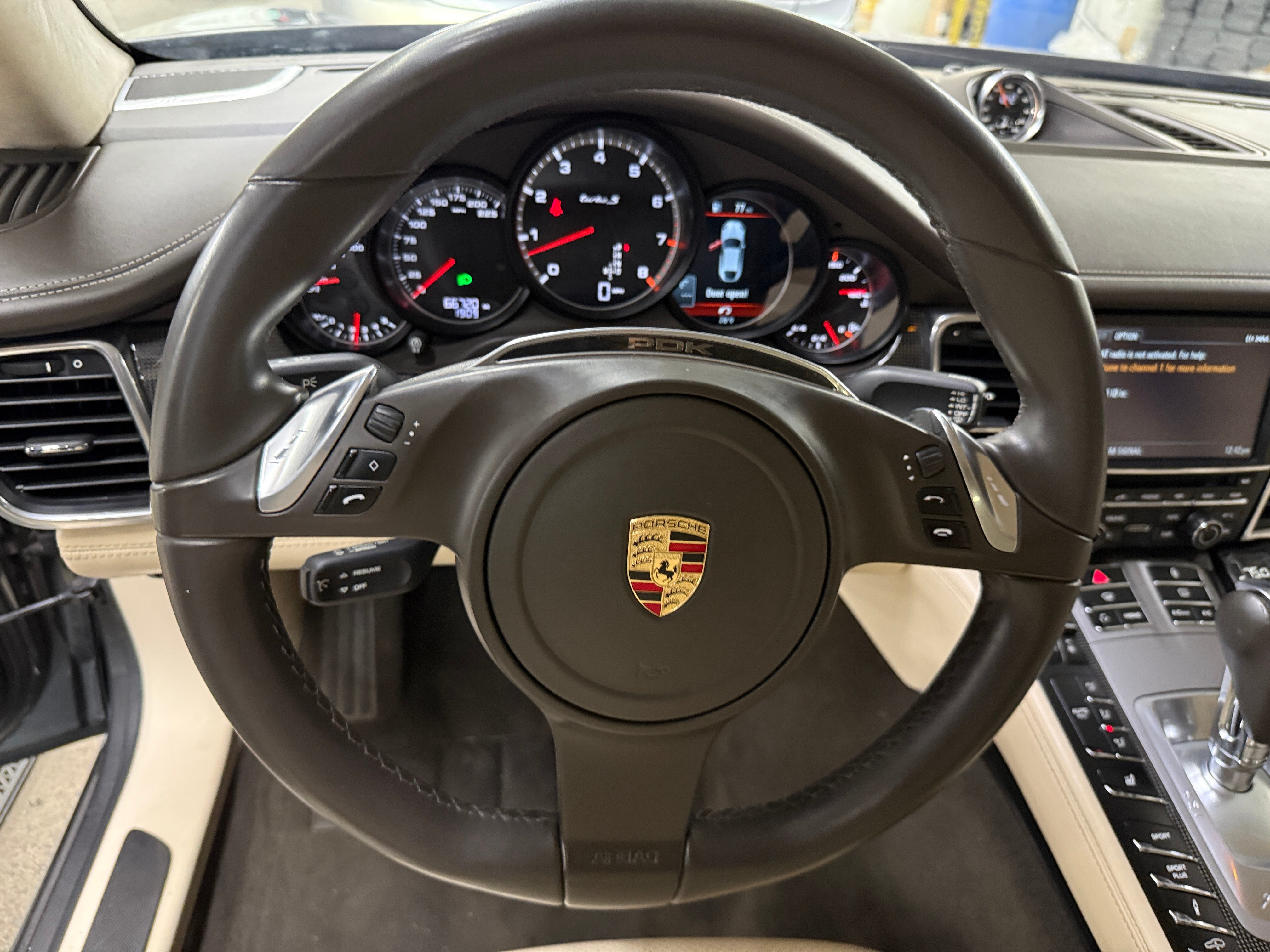 2012 Porsche Panamera