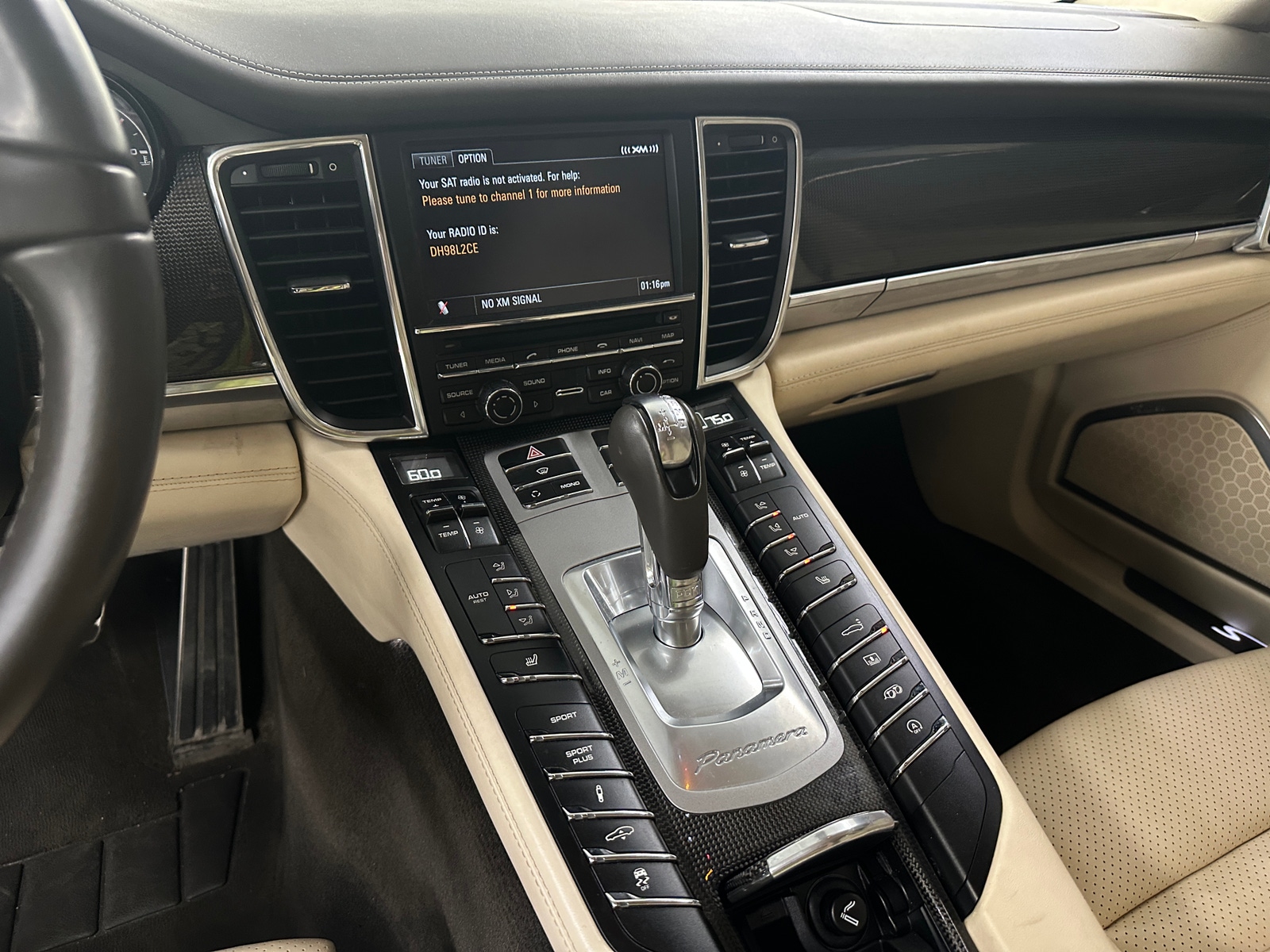 Thumbnail: 2012 Porsche Panamera - 3