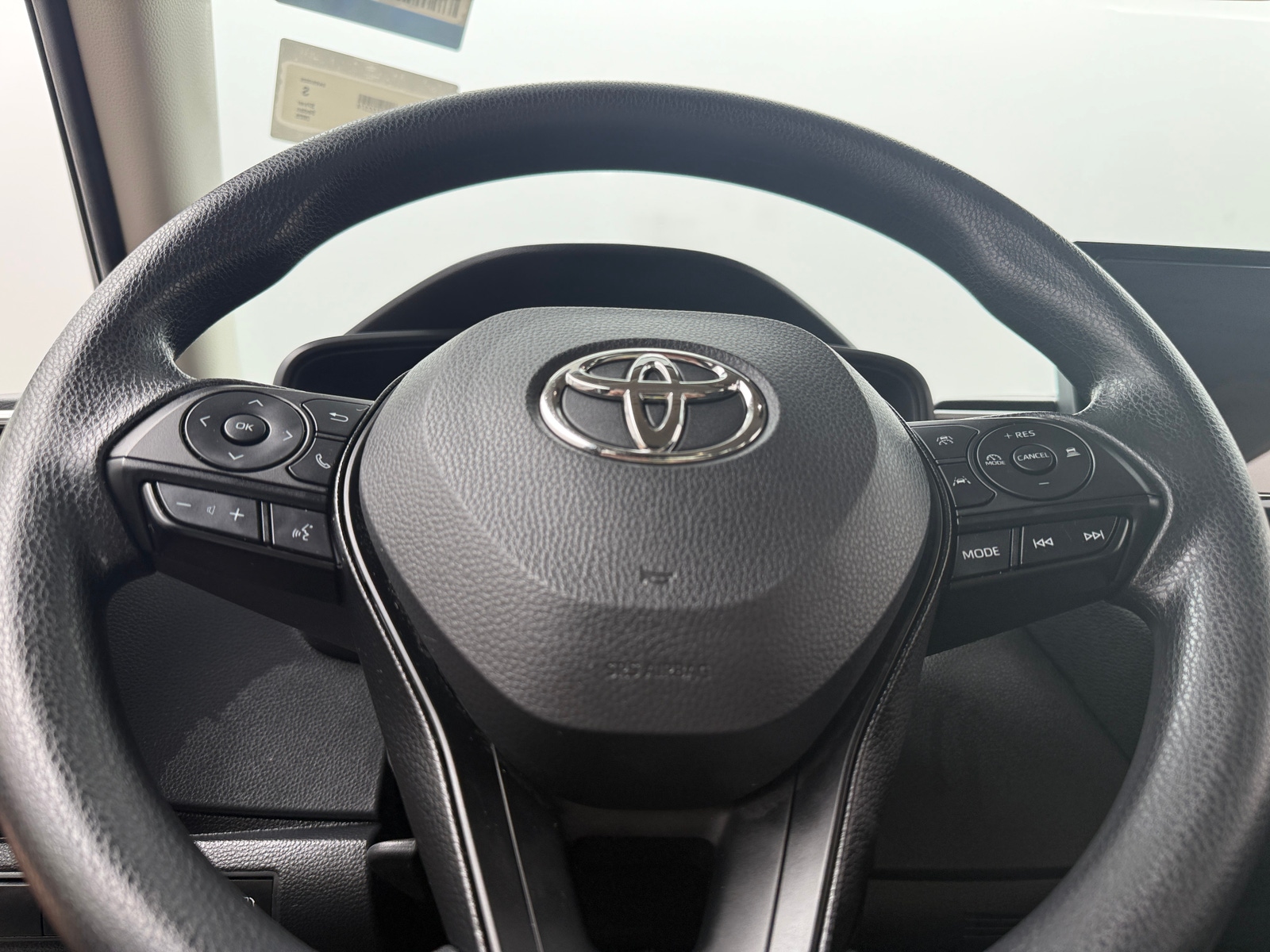 Thumbnail: 2025 Toyota Corolla - 5