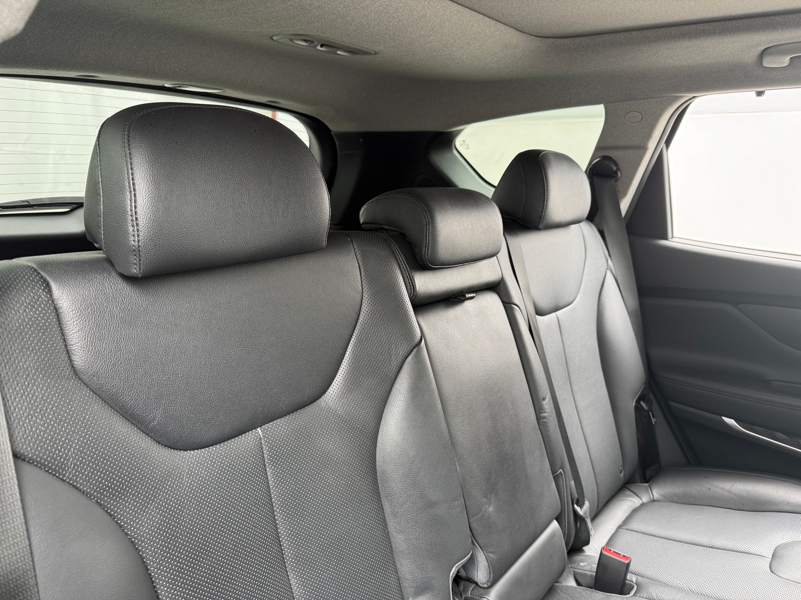 Thumbnail: 2020 Hyundai Santa Fe - 5