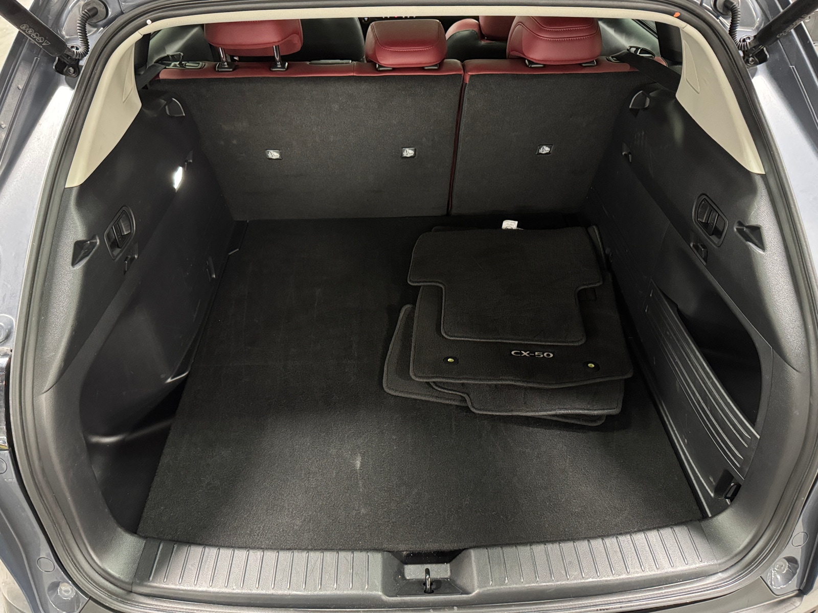 Thumbnail: 2025 Mazda CX-50 - 6