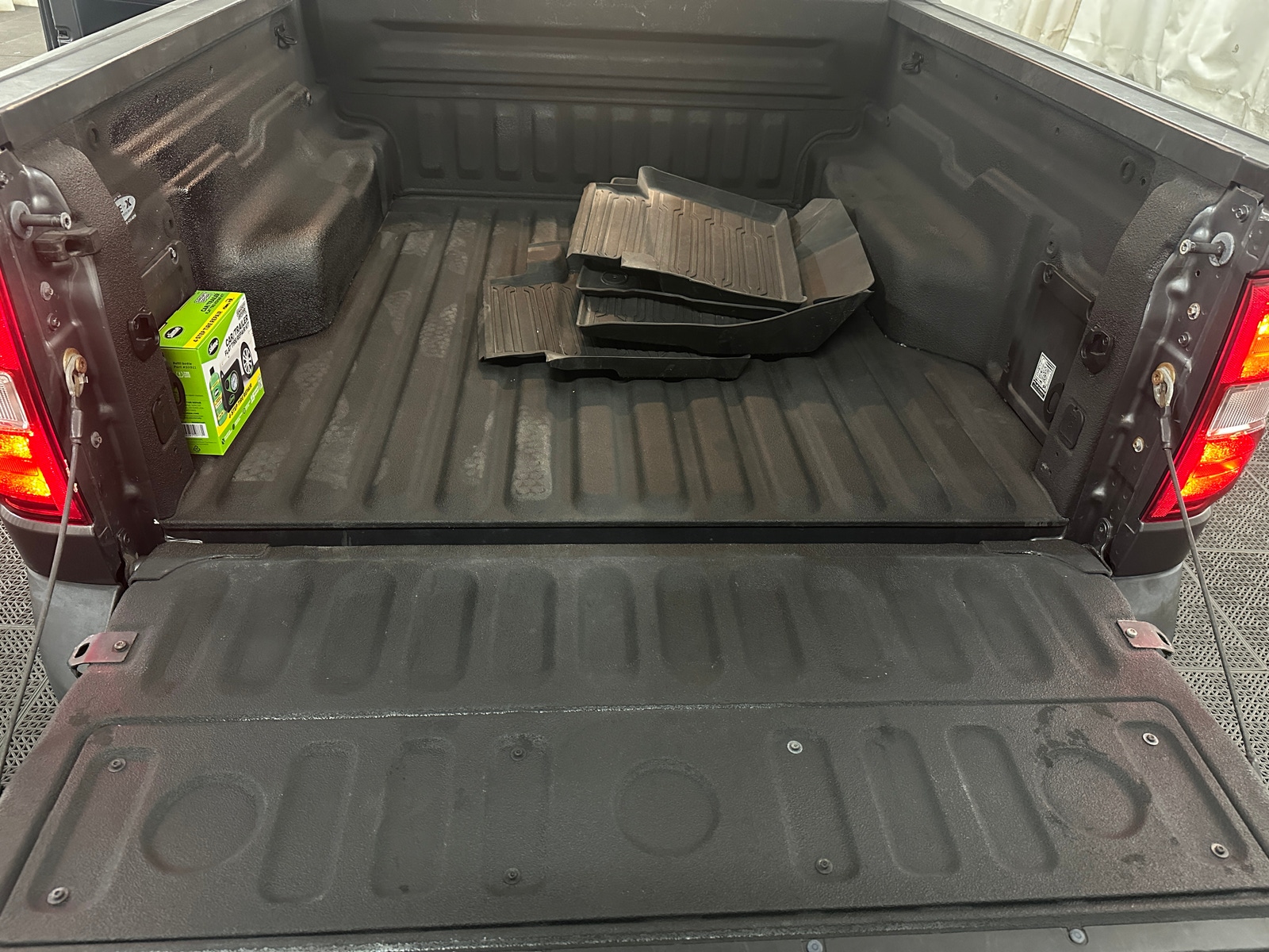 Thumbnail: 2022 Ford Maverick - 7