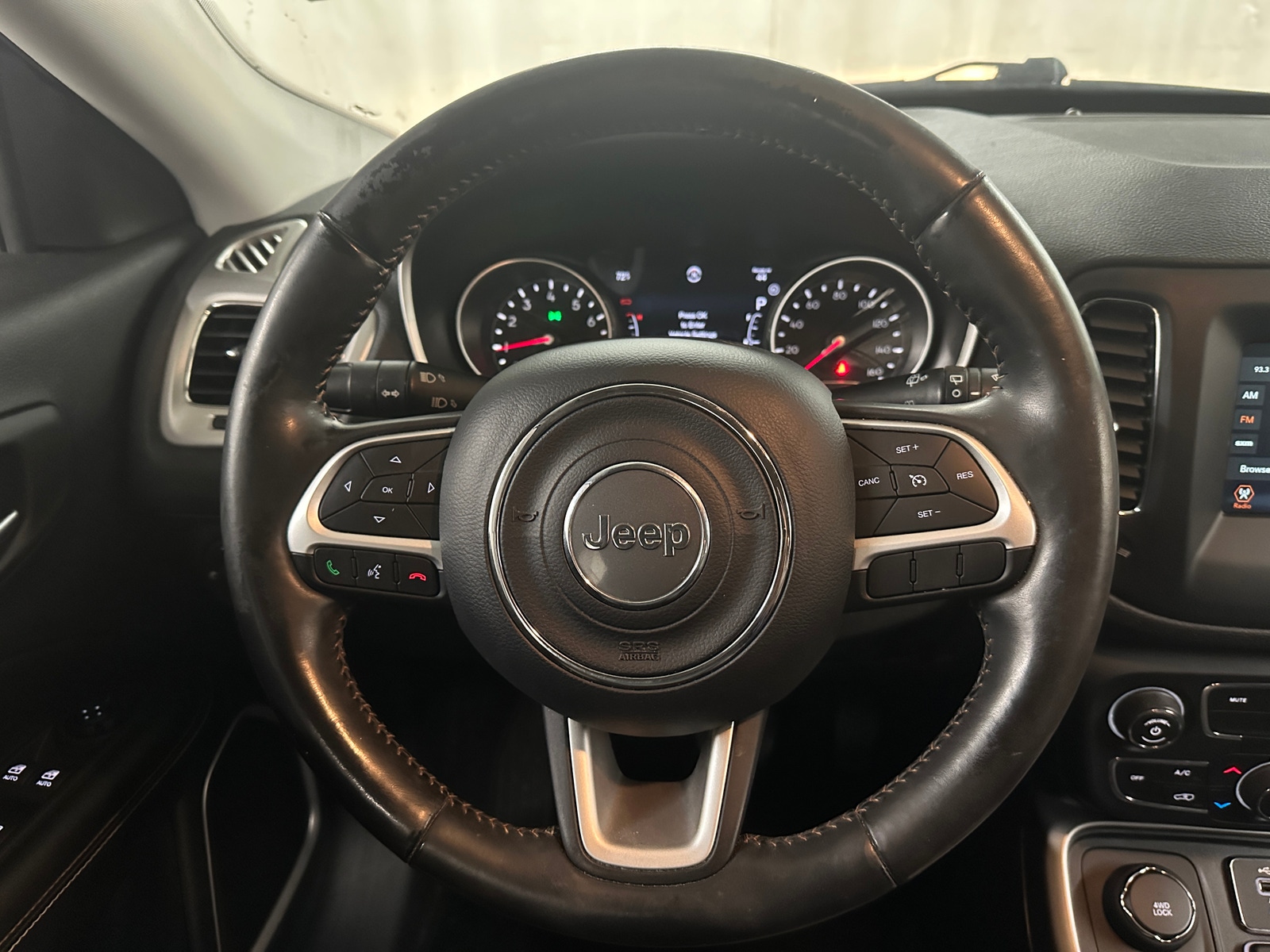 Thumbnail: 2019 Jeep Compass - 4